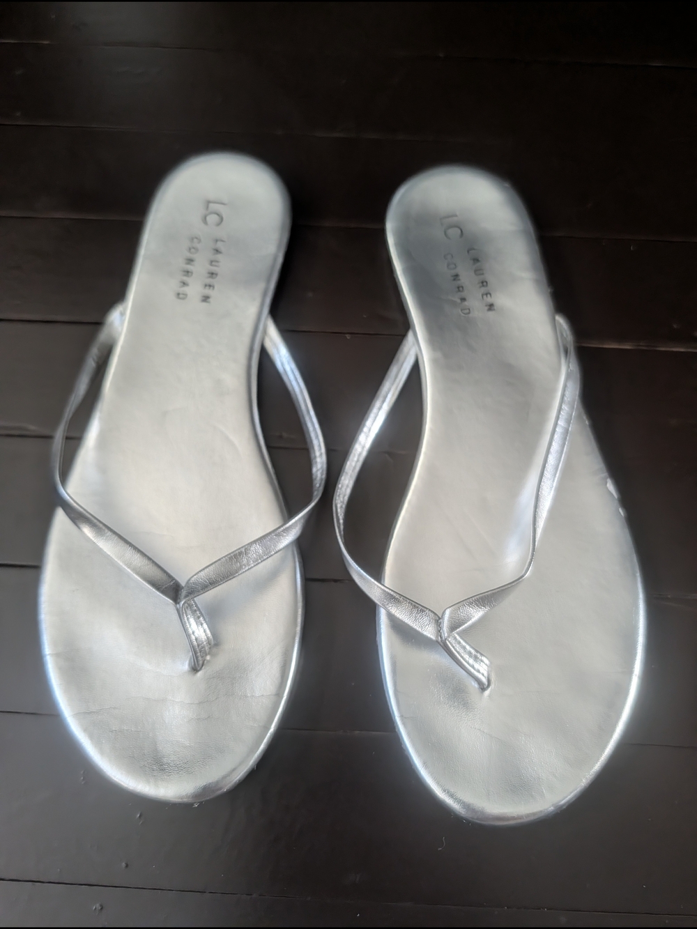 LC Lauren Conrad Silver Metallic Thong Sandals